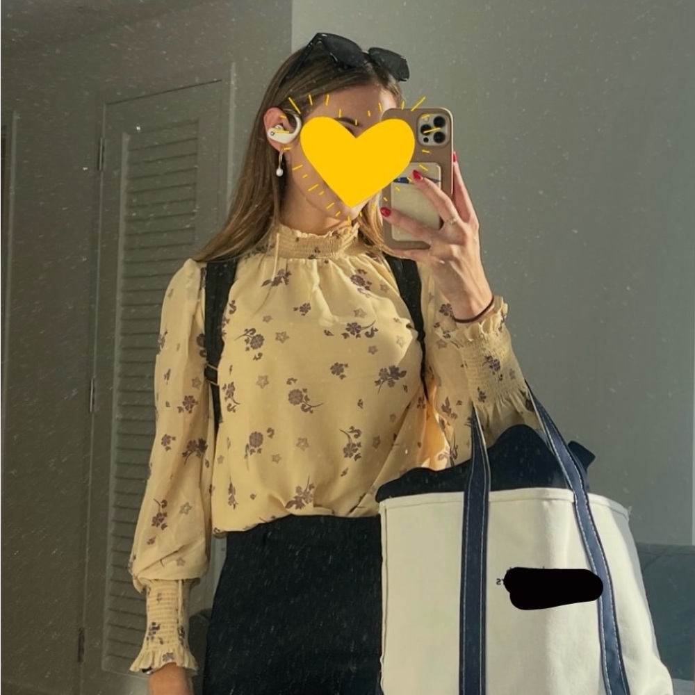 Floral Butter Yellow Aritzia Blouse